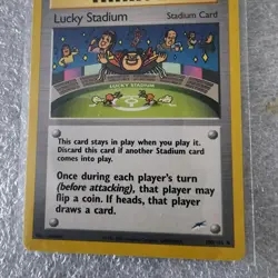 2000 POKEMON LUCKY STADIUM TRAINER 100/105 TRADING CARD - Image 3