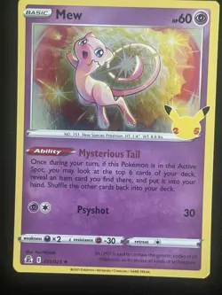Pokemon Mew #011/025 Holo Rare Celebrations 25th Anniversary NM - Image 2