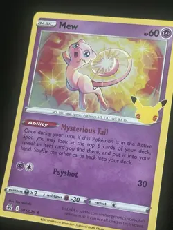 Pokemon Mew #011/025 Holo Rare Celebrations 25th Anniversary NM - Image 4