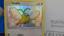 Pokemon SUN & MOON - HIDDEN FATES - SWABLU - BABY SHINY VAULT - SV42/SV94 NM - Image 3