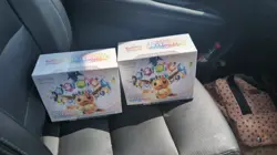 Pokemon TCG Scarlet & Violet Prismatic Evolutions Elite Trainer Box English - Image 2
