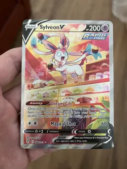 Pokemon Sylveon V (Alternate Full Art) 184/203 SWSH07: Evolving Skies Holo - Image 1