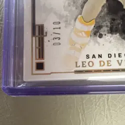 Panini 2025 Impeccable Leo De Vries Padres #5 Holo Gold RC /10 - Image 2
