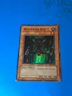 YUGIOH Super Rare Man-Eater Bug LOB-E088 PLAYED - Image 1