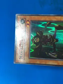 YUGIOH Super Rare Man-Eater Bug LOB-E088 PLAYED - Image 3