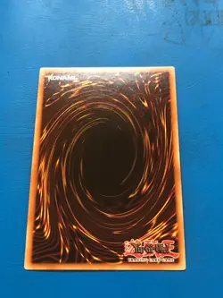 YUGIOH Ultra Rare Elemental Hero Stratos BLC1-EN022 1st Edition - Image 2