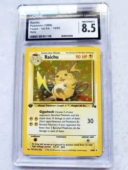 CGC 8.5 NM-MINT 1st Edition RAICHU 1999 FOSSIL 14/62 Holo Pokemon WOTC Card - Image 3