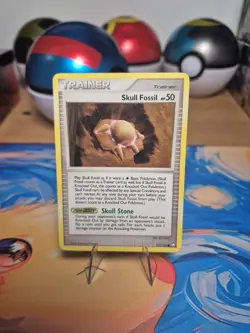 Skull Fossil 117/123 Mysterious Treasures Regular (LP) MID ERA POKEMON - Image 1