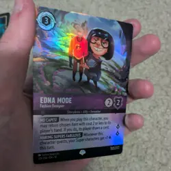 Edna Mode - Fashion Designer - 209/204 - Epic - Disney Lorcana Wilds Unknown - Image 3