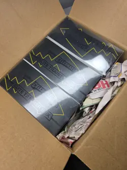 Pokemon TCG Celebrations 25th Anniversary Elite Trainer Box ETB Sealed - Image 2