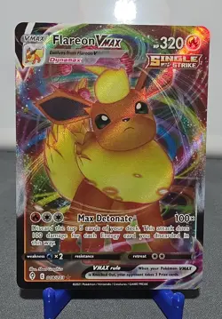 Pokemon TCG Flareon Vmax SWSH07: Evolving Skies 018/203 Ultra Rare - Image 1