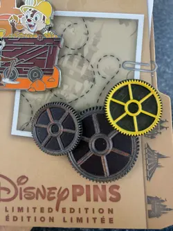 2026 DISNEY PIN DARING DETECTIVES BIG THUNDER RAILRAOD CHIP DALE 2 PINS LE3000 - Image 5
