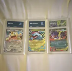 Pokemon TCG Graded Foil Card Lot: Meowth EX, Mega Venusaur EX, Mega Gengar EX - Image 1