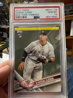 *INVEST* Aaron Judge*2017 TOPPS NEW YORK YANKEES #NYY-16 PSA 10 Gem Mint! ROOKIE - Image 1