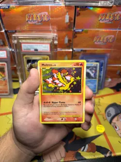 Pokemon Moltres 149/147 Supreme Victors Holo - LIGHT PLAY - Image 1