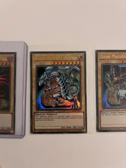 Yu-Gi-Oh - Blue Eyes White Dragon, Dark Magician, Red Eyes (LC01 Set) Ultra Rare - Image 3