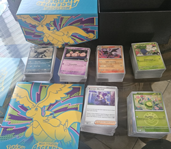 Pokemon TCG Ascended Heroes Lot. 517 Non Holo 80 Holos. Sleeves,guide And Coin. - Image 1