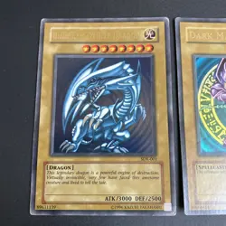 Yugioh - Blue-Eyes White Dragon SDK-001 + Dark Magician SDY-006 ULTRA SET - Image 2