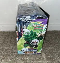 Pokemon TCG Sword & Shield Chilling Reign Sealed Booster Box 2021 - Image 3