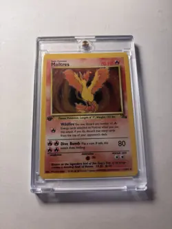 1999 Pokemon Fossil 1st Edition #12 Moltres Holo English - Image 1