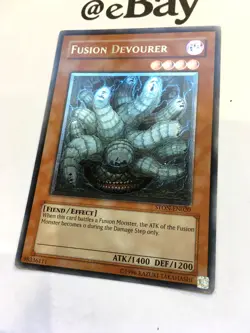 YUGIOH - FUSION DEVOURER - STON-EN020 - ULTIMATE RARE - NM - STRIKE OF NEOS - EN - Image 3