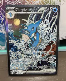 Kingdra ex 131 - Pokemon Card 2024 SVP EN Black Star Promo clean card grade U - Image 1