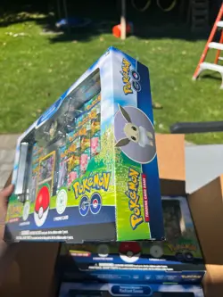 Pokemon Go TCG Radiant Eevee Collection Box Factory Sealed New 2022! - Image 4