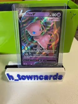 Pokemon TCG Mew V 113/264 Swsh08: Fusion Strike Holo - NM - Image 1