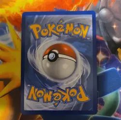 Pokemon TCG Darkness Ablaze Salamence V 185/189 Full Art Holo UR 220HP Eng - Image 2