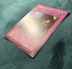 YuGiOh - Trap Hole DB1-EN118 - Fusion Gate Misprint - Wrong Name Error - Image 2