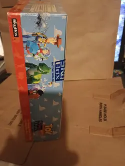 1995 Toy Story SkyBox Series 1 Trading Card Box -Factory Sealed Plus Bonus Fruit - Image 4