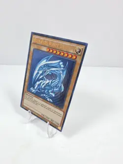 Yu-Gi-Oh! Blue-Eyes White Dragon DUSA-EN043 Ultra Rare 1st Edition NM - Image 2
