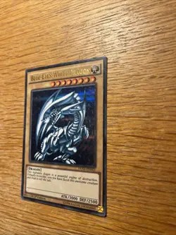 Yu-Gi-Oh Blue Eyes White Dragon Ultra Rare DUSA-EN043 NM 1st Edition - Image 4