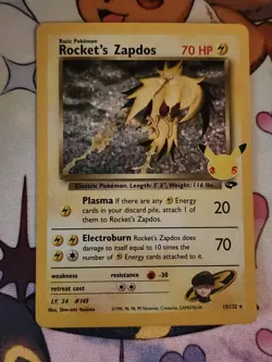 Rocket's Zapdos 15/132 holo Celebrations: Classic Collection Pokemon NM - Image 1
