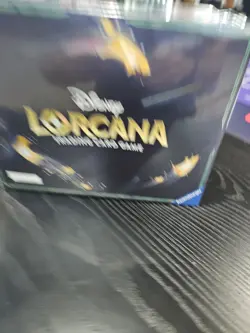 Disney Lorcana: Whispers in the Well [x8] Starter Deck Display - Image 4
