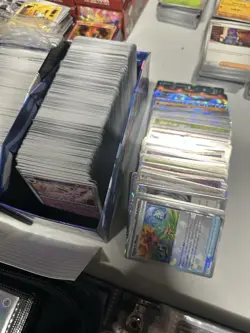 Pokemon Bulk Holo/Reverse 900+ Cards All Holo - Image 1