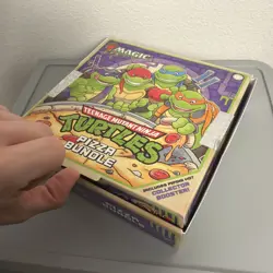 Pizza Bundle Teenage Mutant Ninja Turtles TMT MTG New Sealed - Image 3