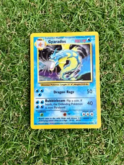 Gyarados 6/102 Original Holo Rare Base Set Pokemon Card 1999 (A333) - Image 1