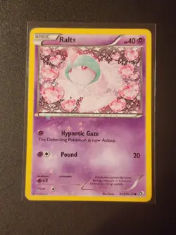 Ralts RC8/RC25 Common Legendary Treasures Pokemon NM Pokemon Card - Image 1
