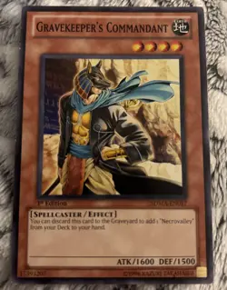 Gravekeeper's Commandant SDMA-EN017 1st Edition Structure Deck: Marik Yu-Gi-Oh - Image 1
