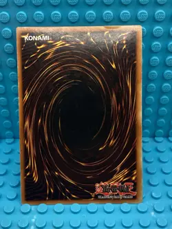 Yugioh! Blue-Eyes White Dragon SDK-001 Starter Deck Kaiba LP - Image 4