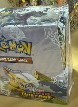 Pokemon TCG Sword and Shield Vivid Voltage Factory Sealed 36 Booster Packs 2020 - Image 4