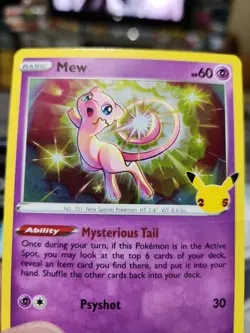 Mew Holo Rare 25th Celebrations 011/025 Pokemon - Image 3