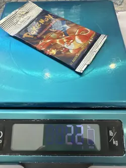 Pokemon Base Set Unlimited Booster Pack Charizard Artwork Factory Sealed 21-22g+ 742818061582 - Image 4