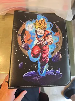 Dragon Ball Z Trading Card Binder Goku Super Saiyan Cover Holds 400 Cards - Image 1