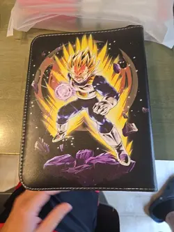 Dragon Ball Z Trading Card Binder Goku Super Saiyan Cover Holds 400 Cards - Image 2