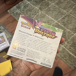 Pokemon TCG Sword & Shield Vivid Voltage Booster Box English 1 Box - Image 4