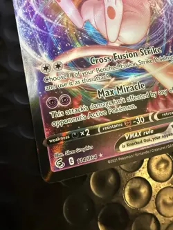 Pokemon TCG Mew VMAX 114/264 Swsh08: Fusion Strike Holo Ultra Rare - Image 2