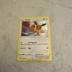 Eevee SWSH212 SWSH: Sword & Shield Promo Cards Holo - Image 1
