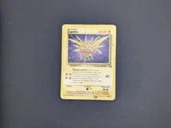 Pokemon TCG Zapdos Fossil Card 30/62 Regular Unlimited Rare Heavily Played - Image 1